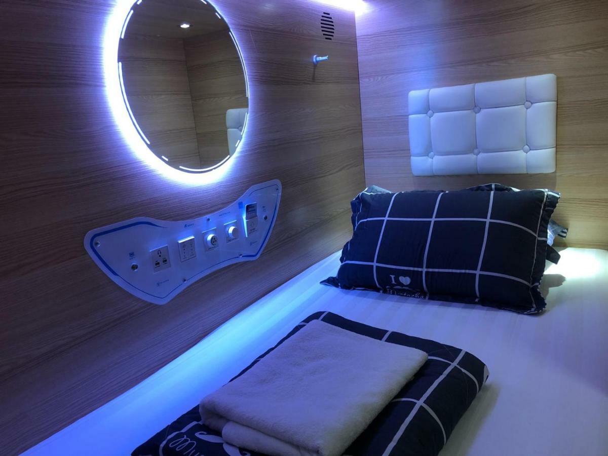 Hostel Capsulepod@Aljunied Singapur Exterior foto