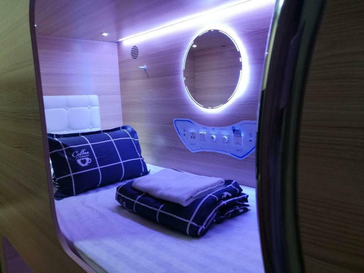 Hostel Capsulepod@Aljunied Singapur Exterior foto